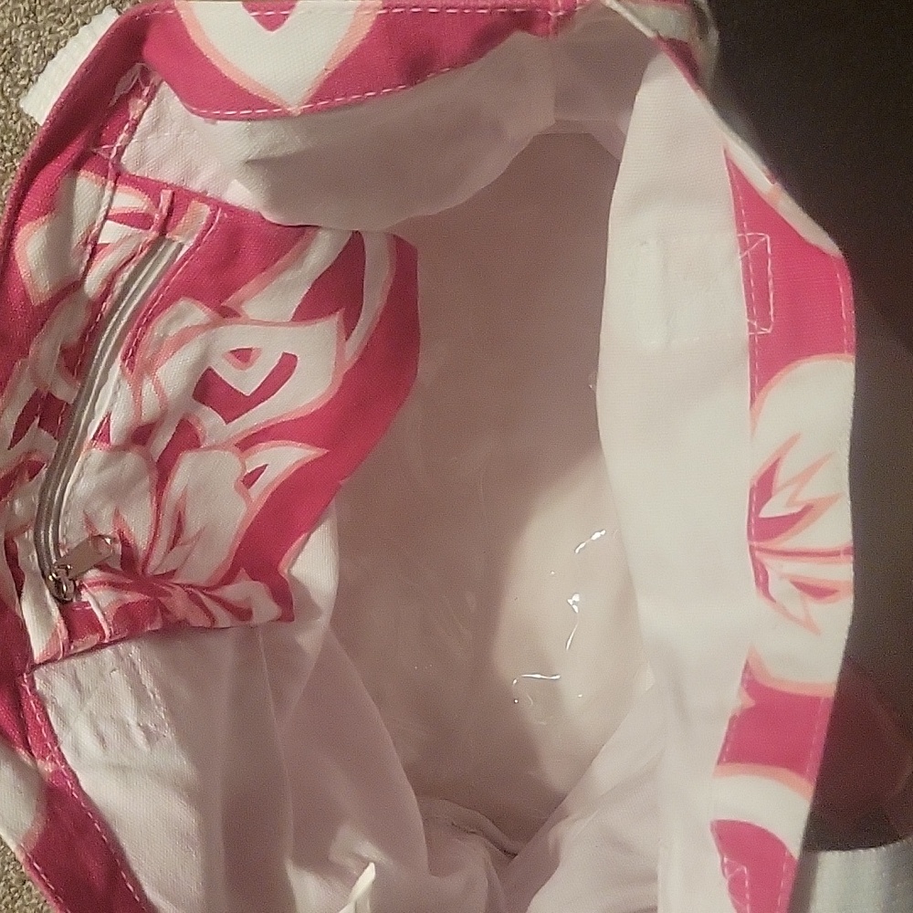Tote - Picture 2 of 4